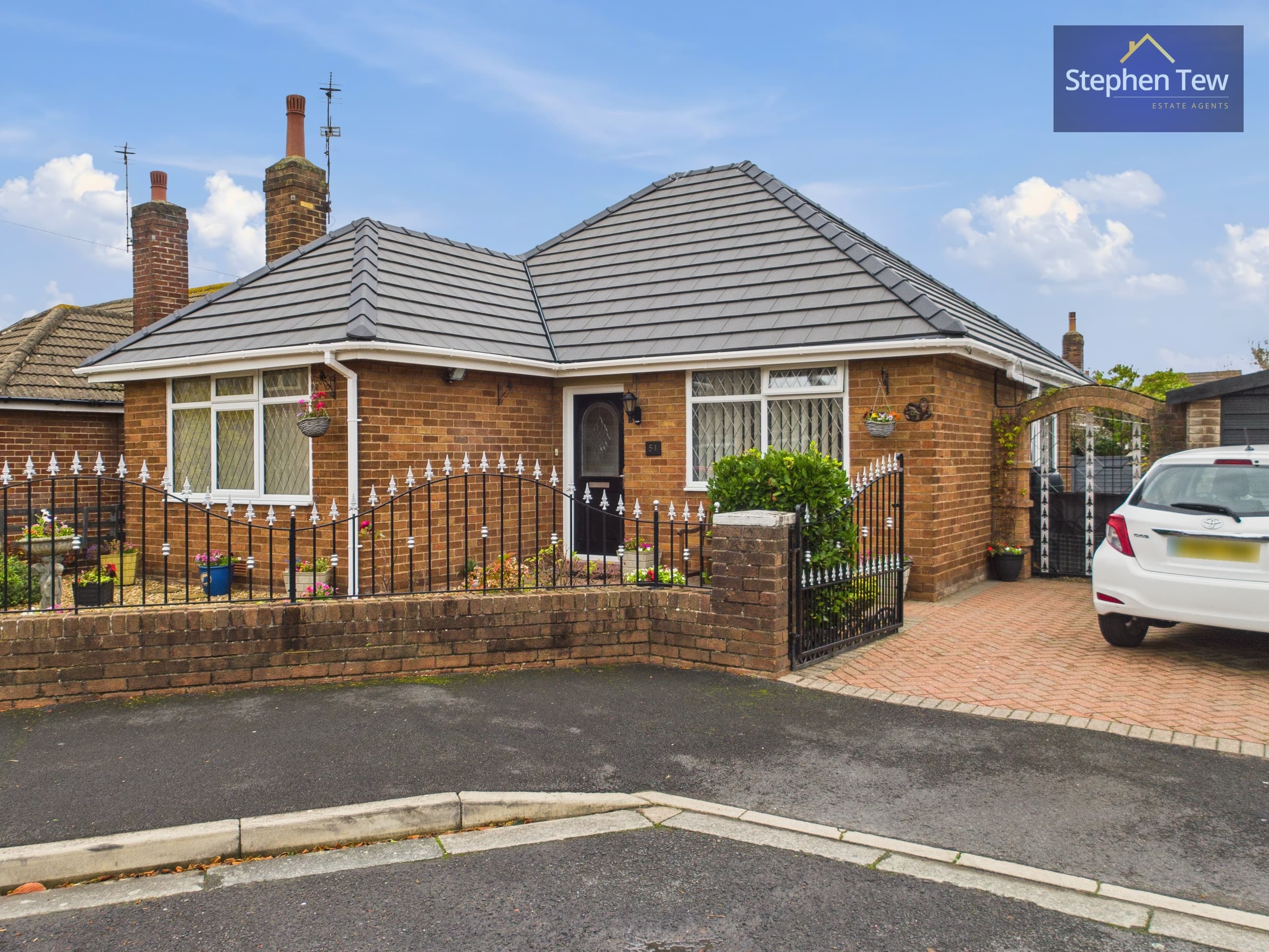 Hathaway, Blackpool, Blackpool, FY4 4AB