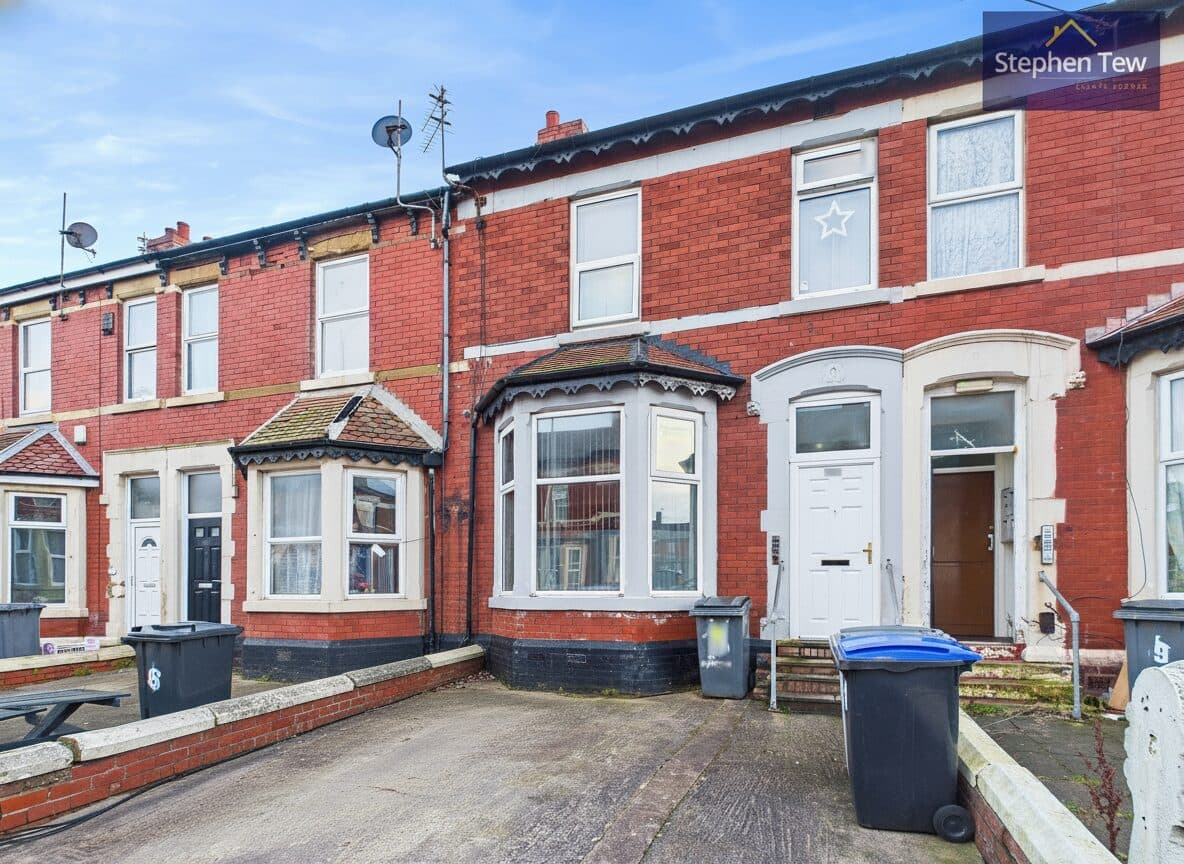 Clevedon Road, Blackpool, Blackpool, FY1 2NX