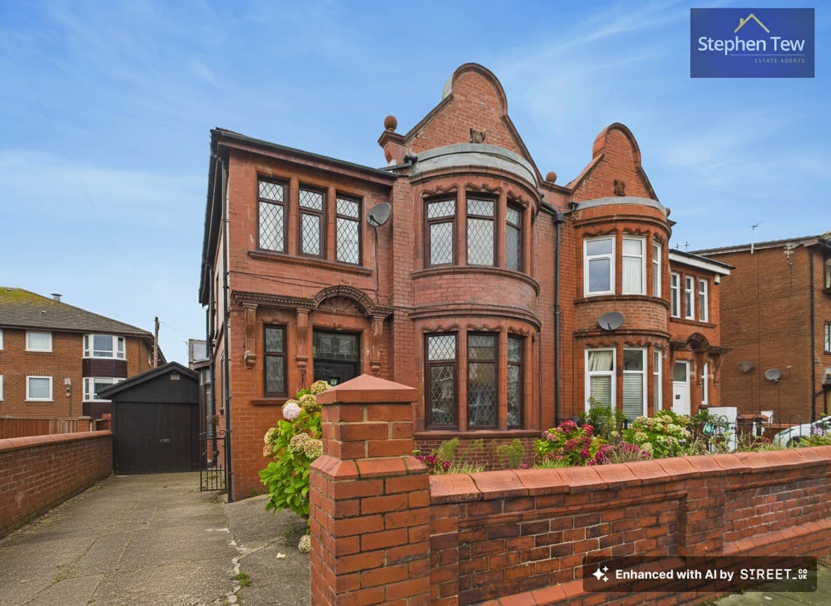 Raikes Parade, Blackpool, Blackpool, FY1 4EX