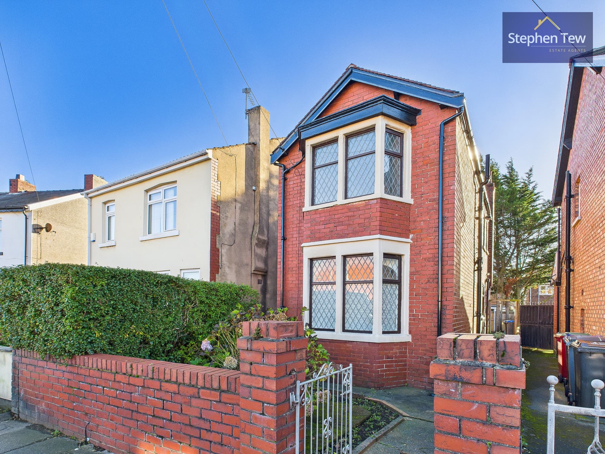 Daggers Hall Lane, Blackpool, Blackpool, FY4 4AY