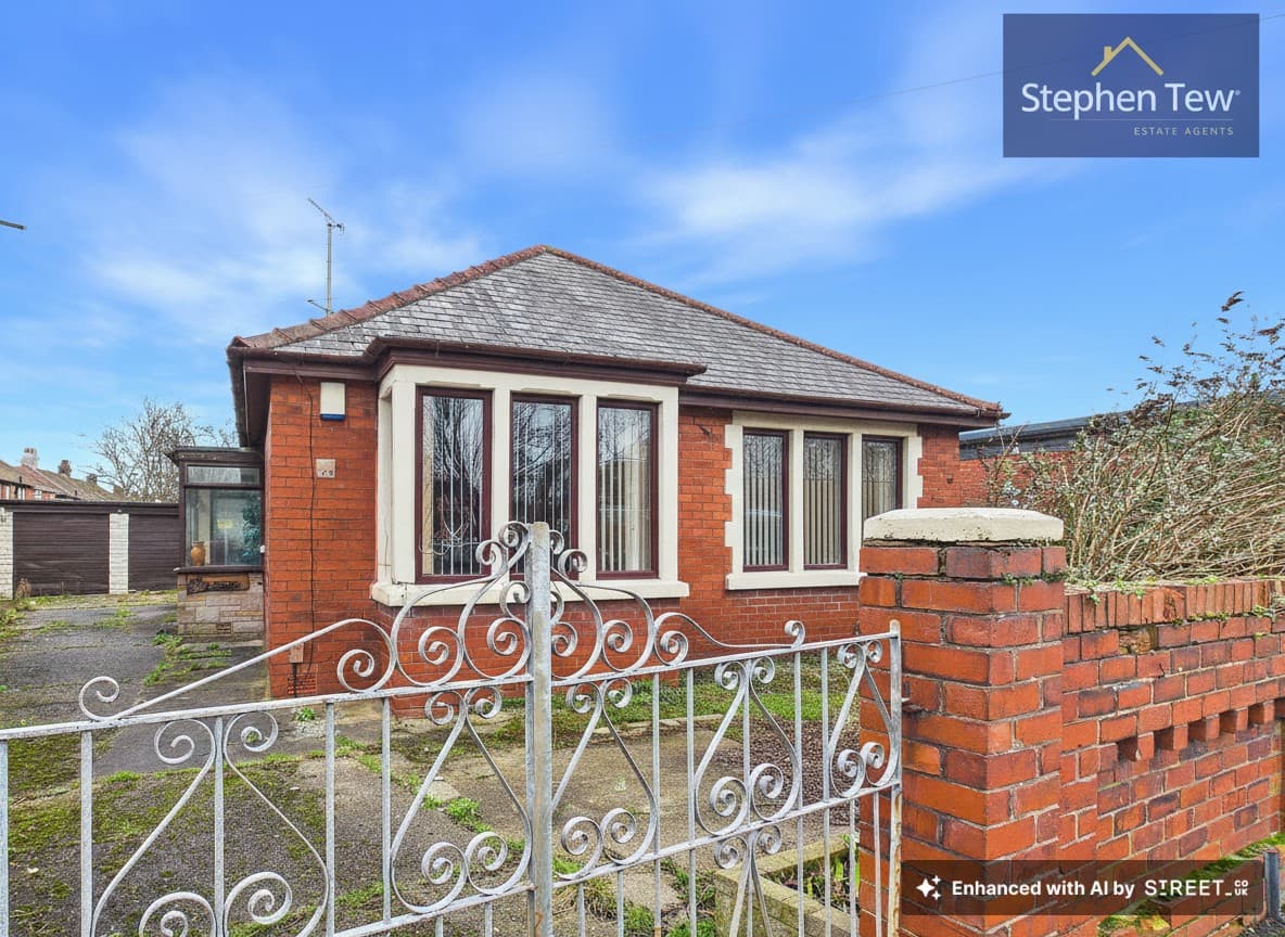 Cherry Tree Road North, Blackpool, Blackpool, FY4 4NY