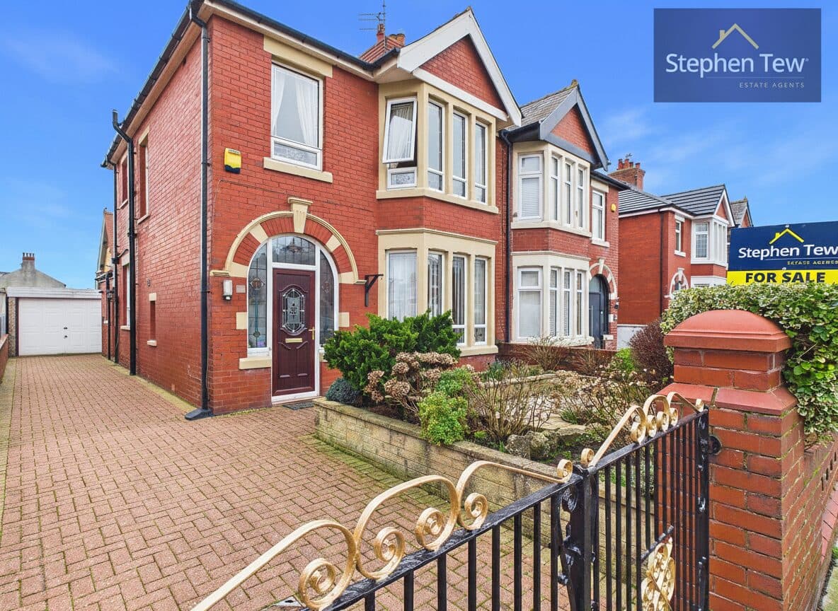 St. Martins Road, Blackpool, Blackpool, FY4 2DY