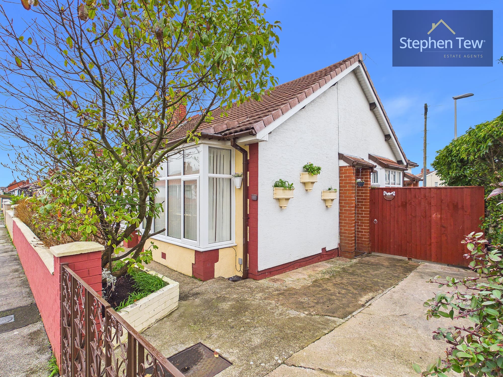 Hemingway, Blackpool, Blackpool, FY4 3DR