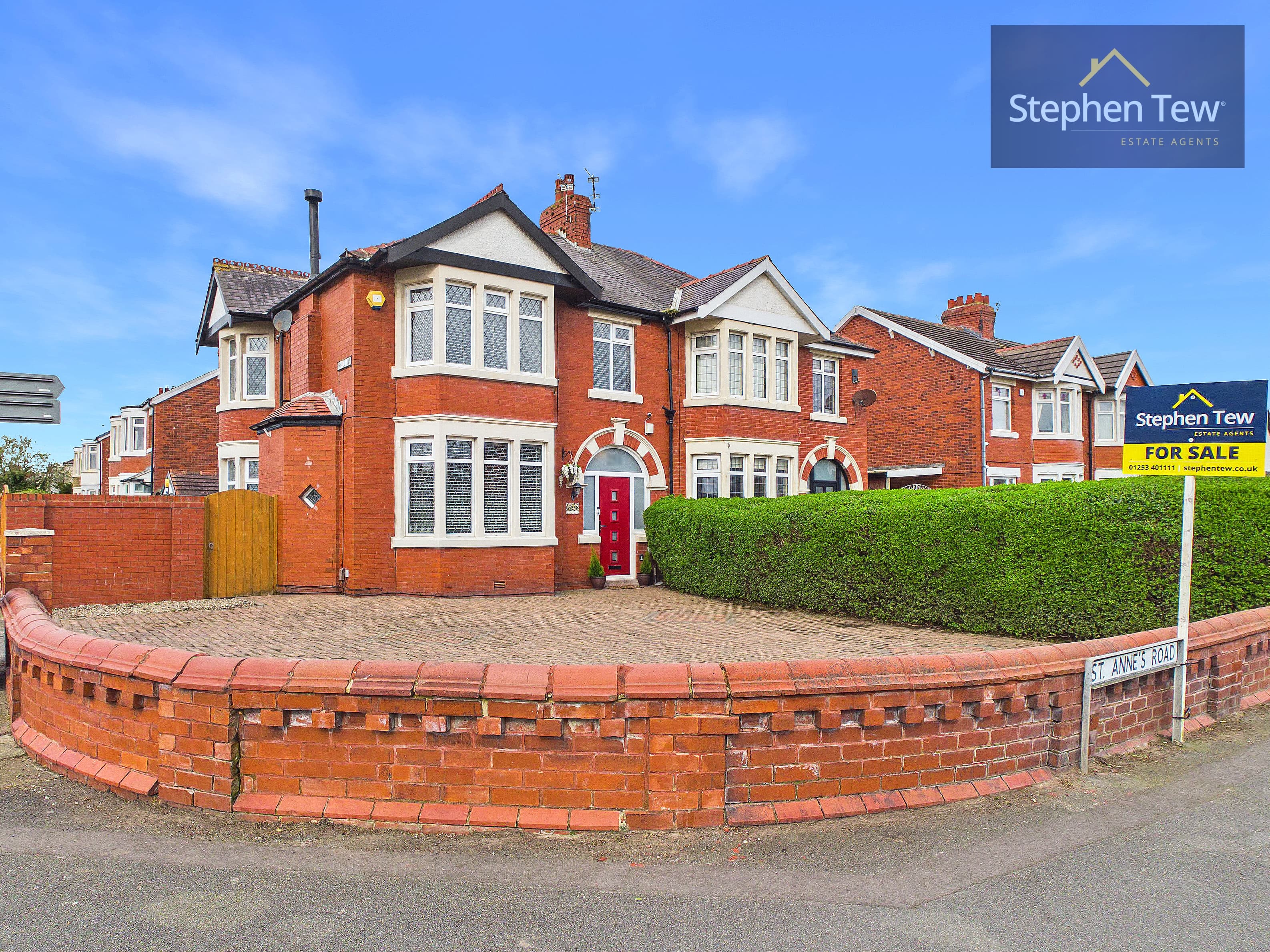 St. Annes Road, Blackpool, Blackpool, FY4 2BL