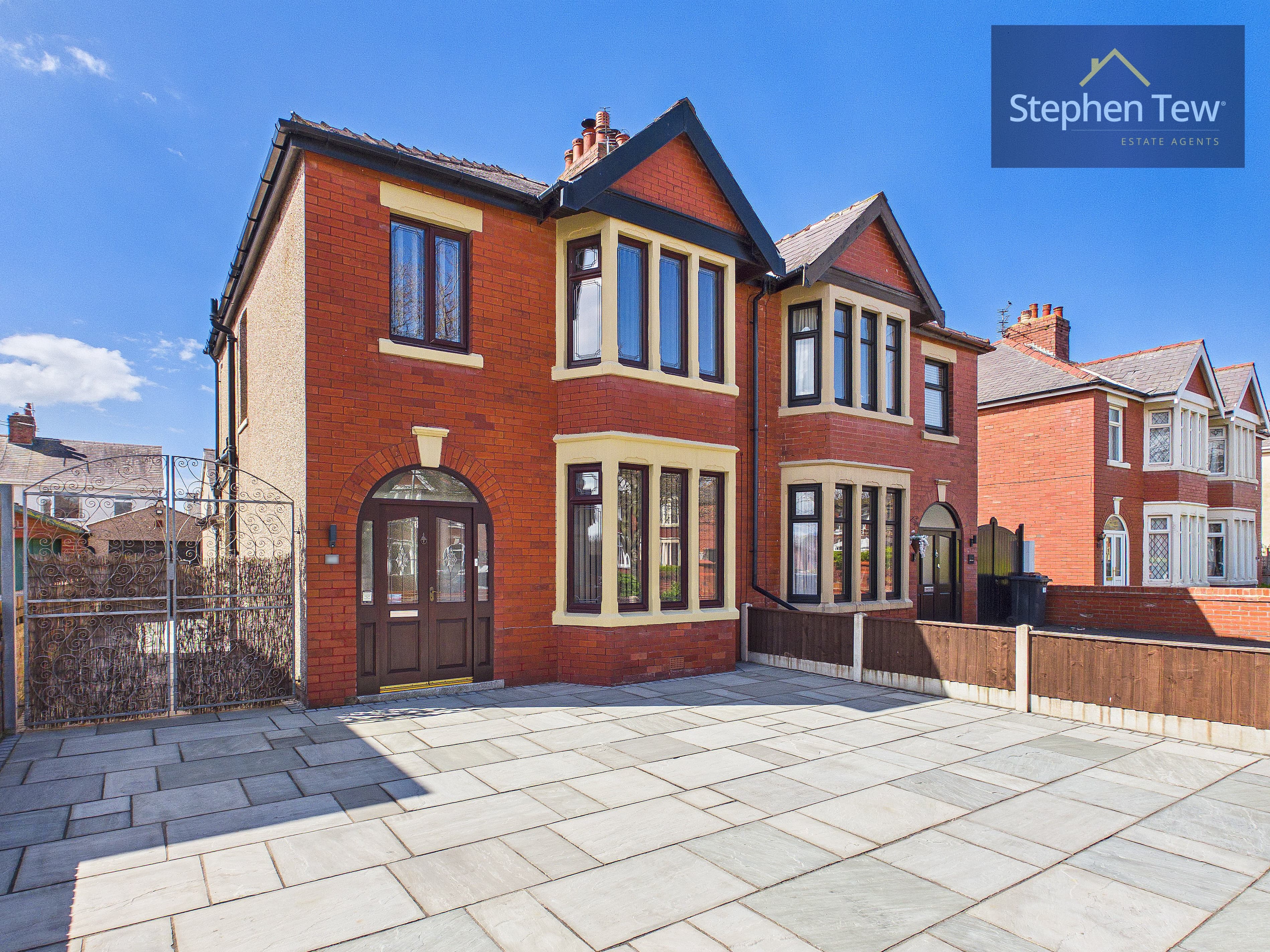 Harrington Avenue, Blackpool, Blackpool, FY4 1QE