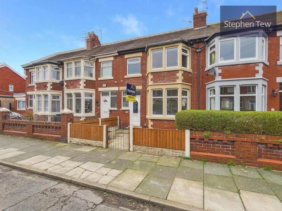 Beverley Grove, Blackpool, Blackpool, FY4 2BG
