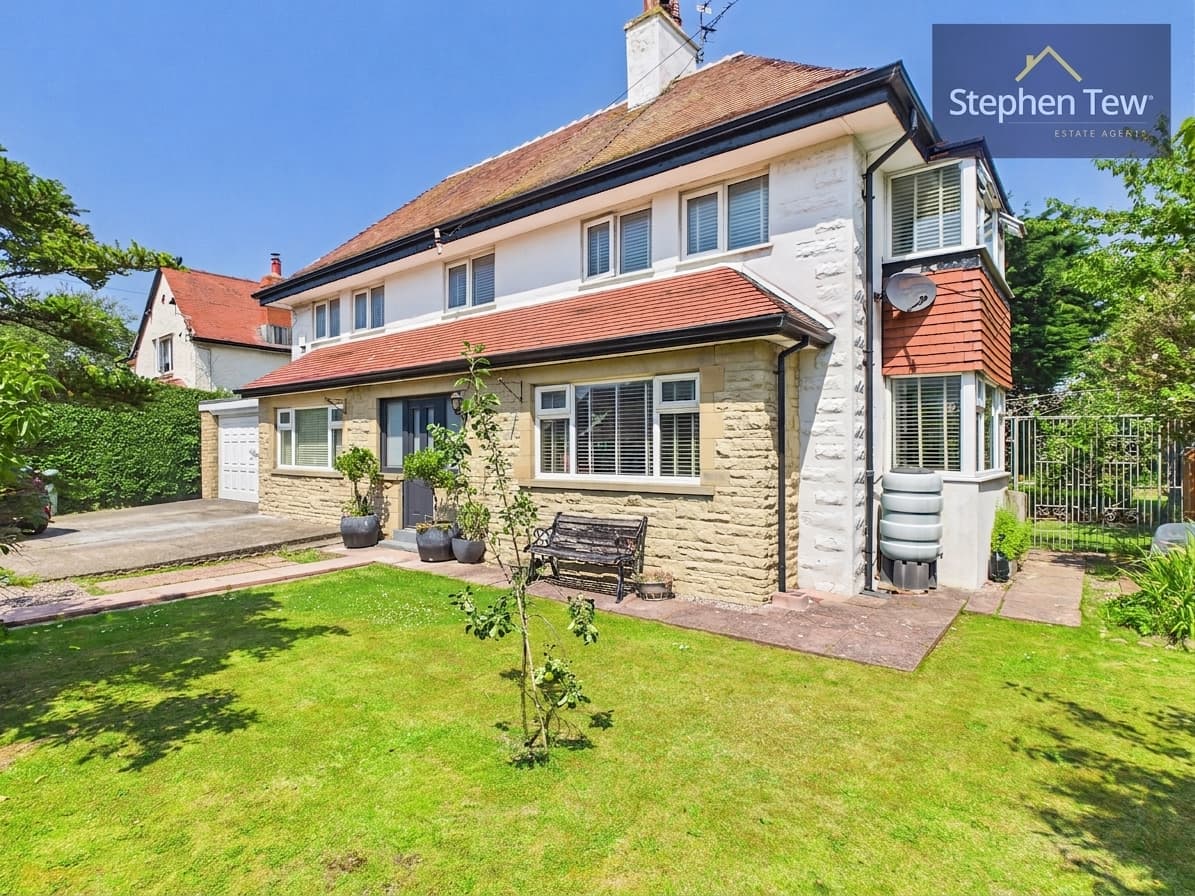West Drive, Thornton-Cleveleys, Thornton-Cleveleys, FY5 2BJ