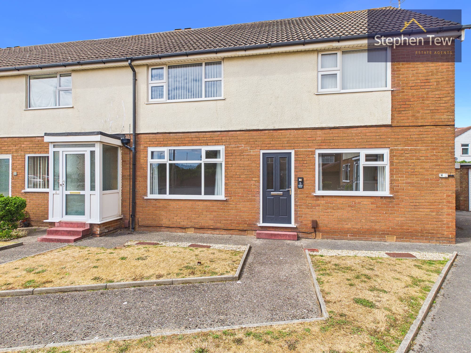 Flat 5, Squires Court Cairn Grove, Blackpool, Blackpool, FY4 2RA