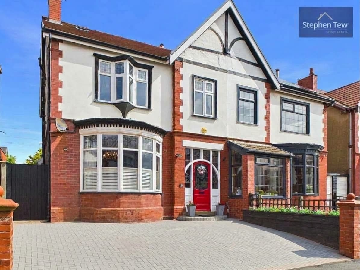Arundel Avenue, Bispham, Blackpool, FY2 9HJ
