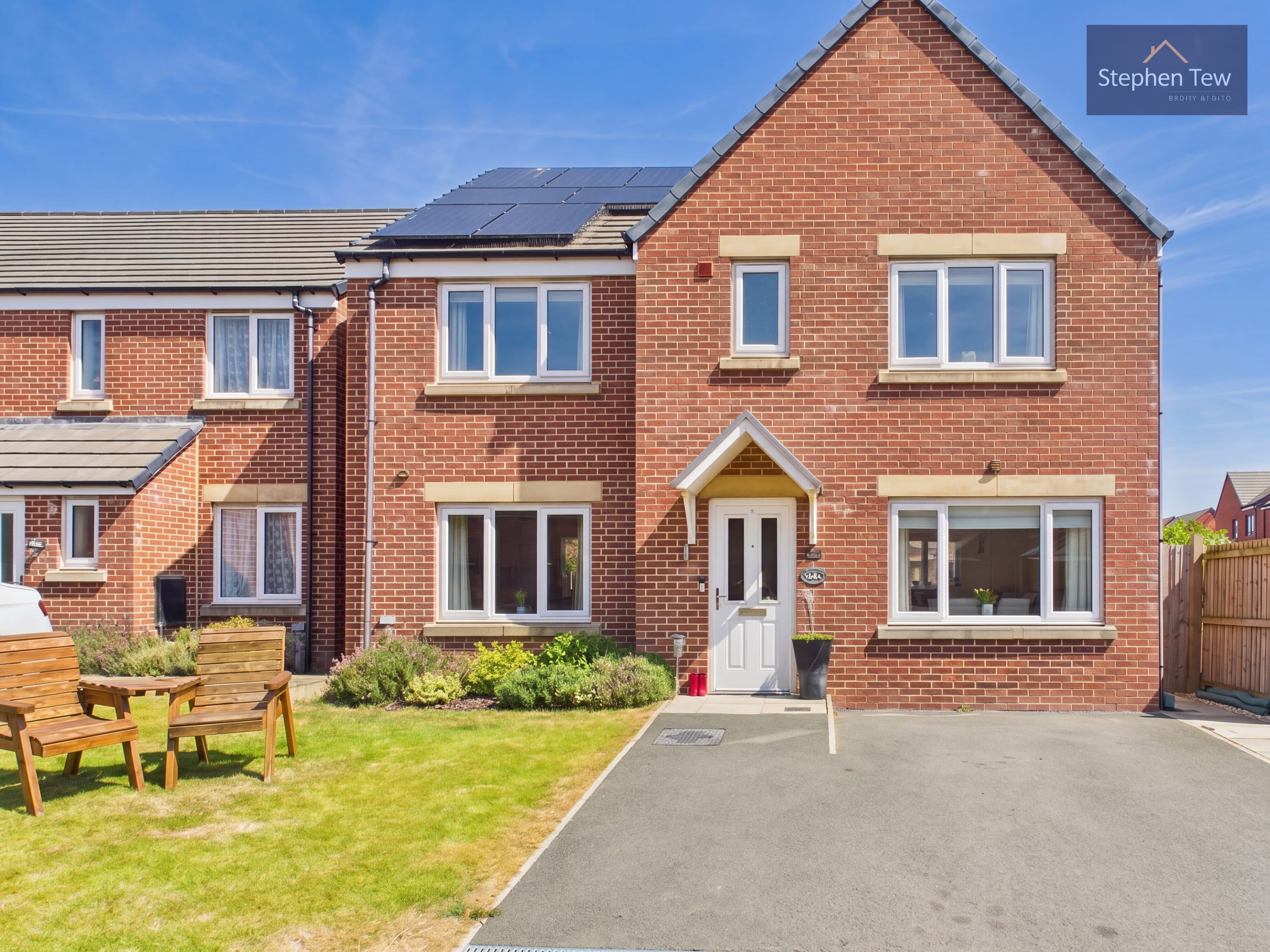 Redfern Way, Lytham St. Annes, FY8 2FN
