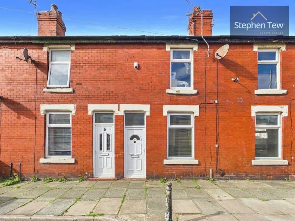 Chester Road, Blackpool, FY3 8BE